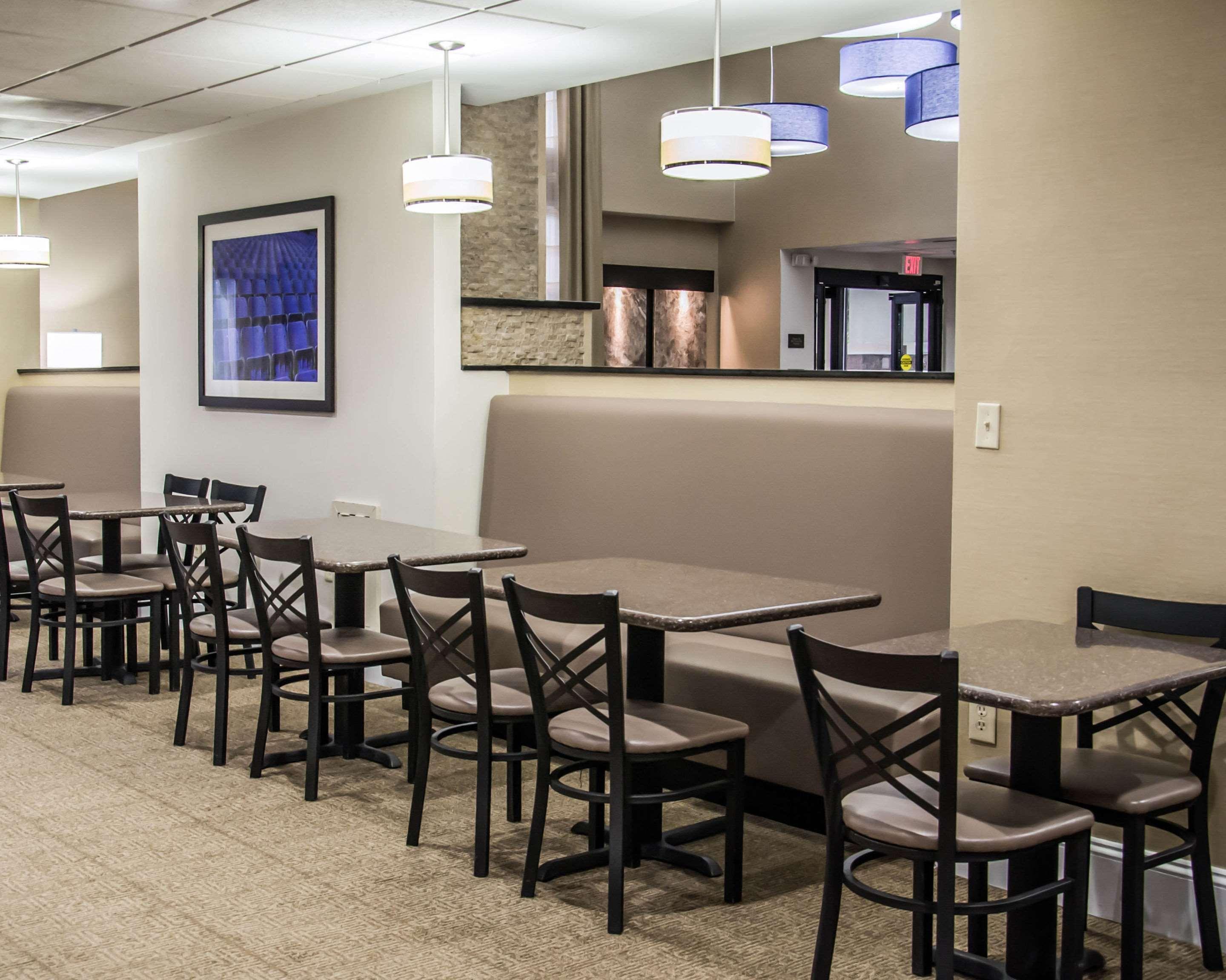 שרלוט Comfort Suites University - Research Park מראה חיצוני תמונה