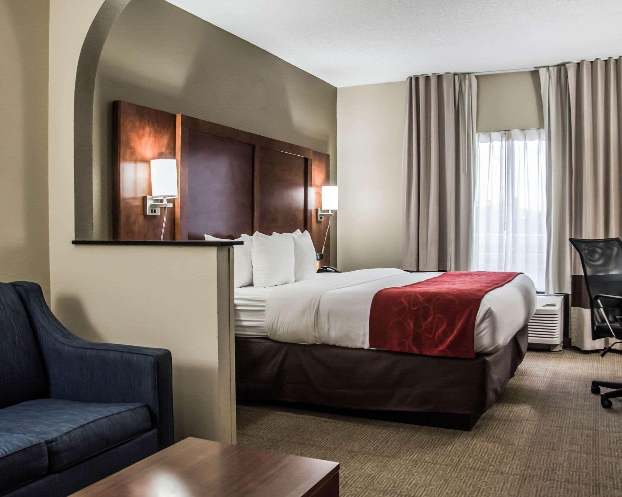 שרלוט Comfort Suites University - Research Park מראה חיצוני תמונה