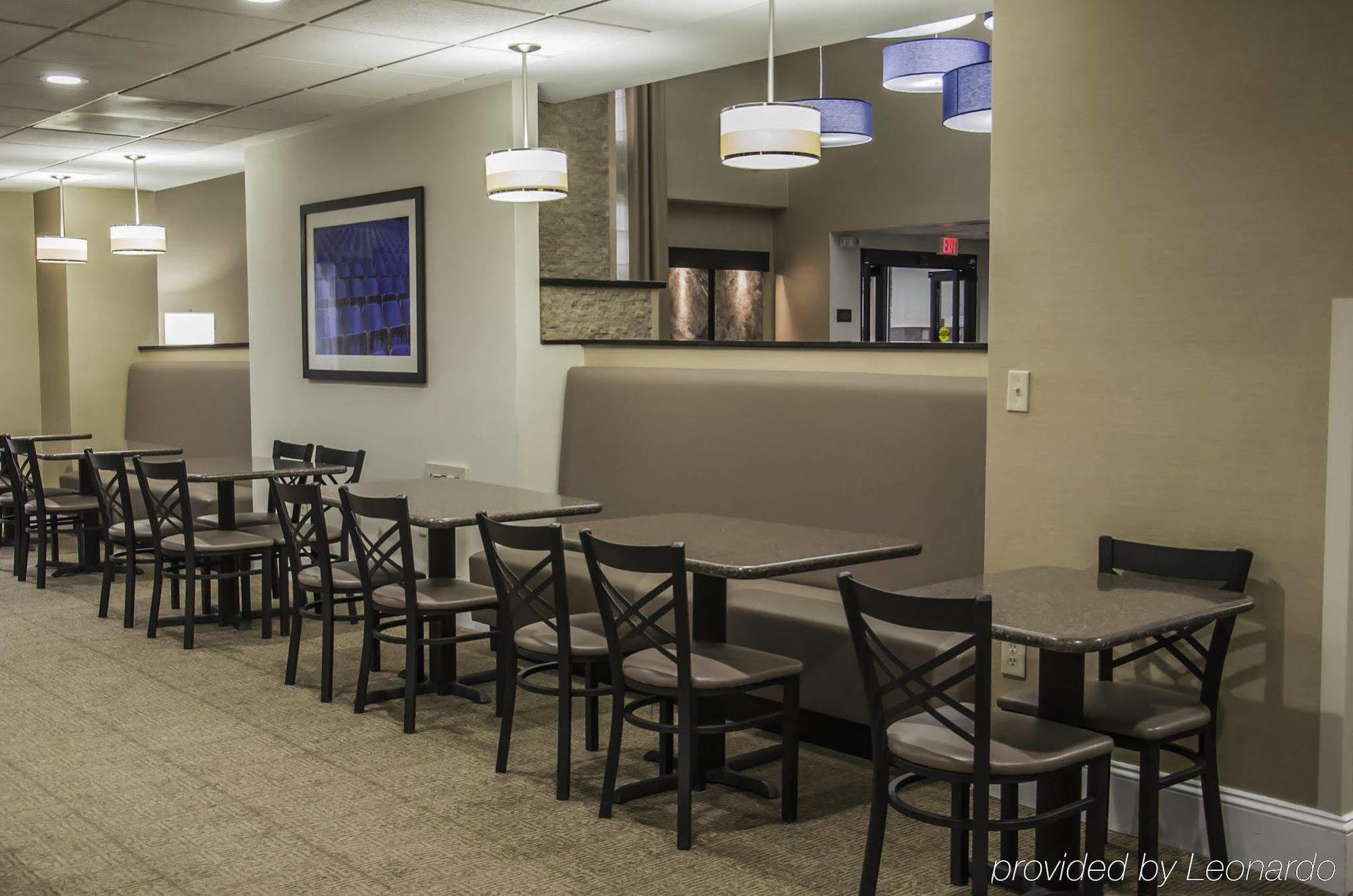 שרלוט Comfort Suites University - Research Park מראה חיצוני תמונה