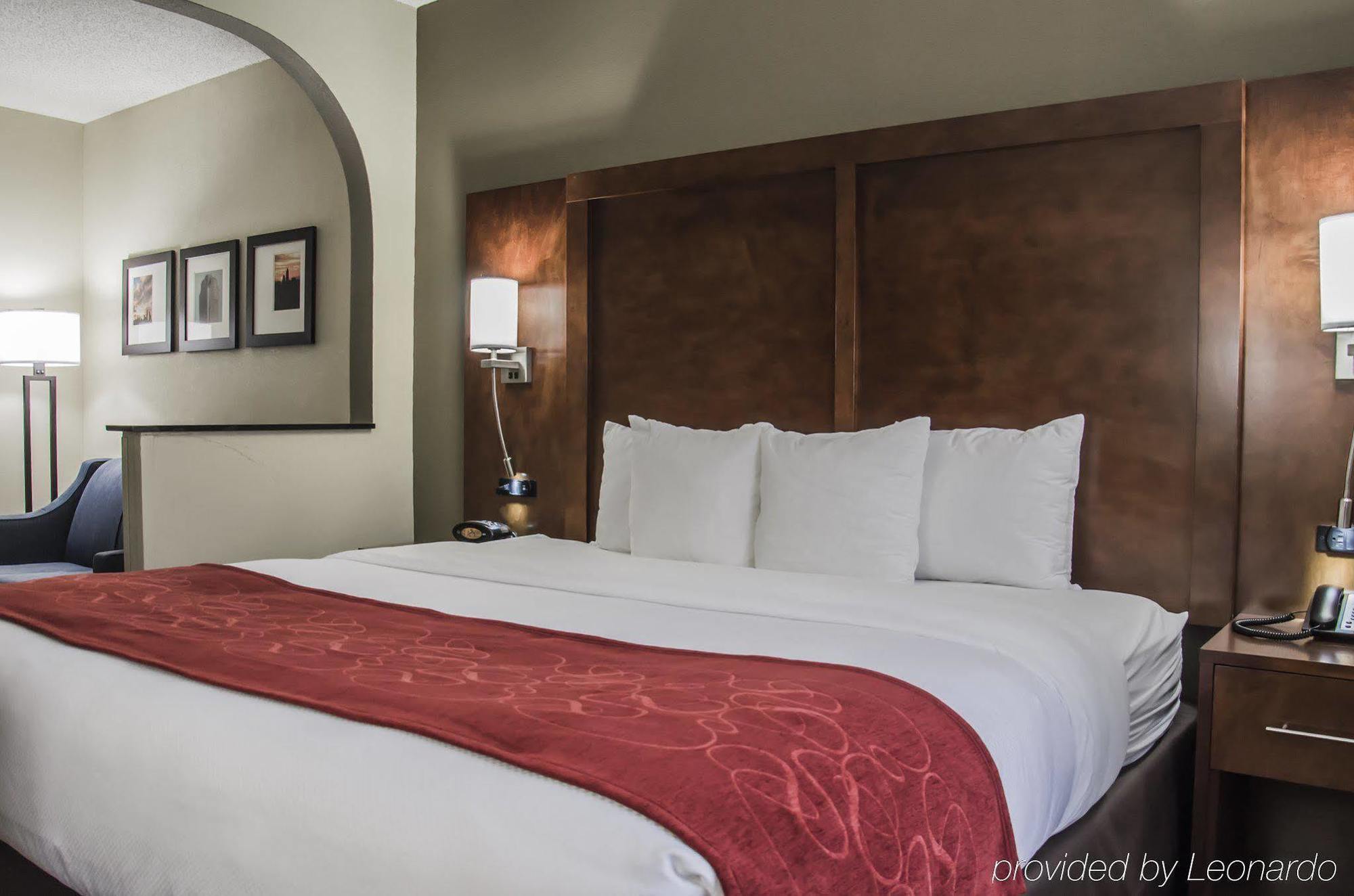שרלוט Comfort Suites University - Research Park מראה חיצוני תמונה